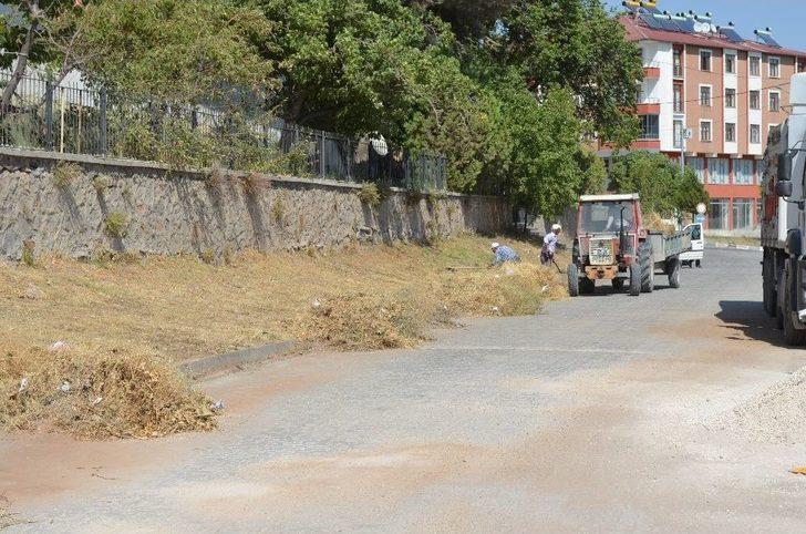 Adilcevaz Belediyesinden Temizlik Seferberliği G1