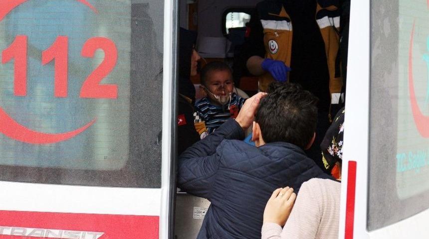 Yangından Etkilenen &Ccedil;ocuklar G&ouml;zyaşlarına Boğuldu