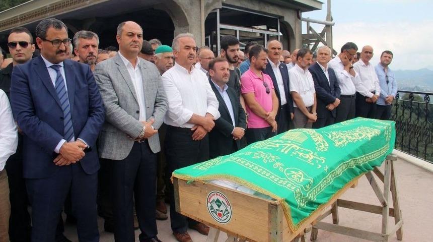 Fiskobirlik Y&ouml;netim Kurulu &Uuml;yesi Ayar, Toprağa Verildi