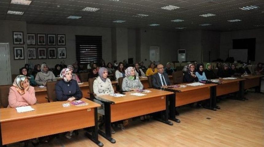 Afyonkarahisar Belediyesi Kent Konseyi Kadın Meclisi Genel Kurulu Yapıldı