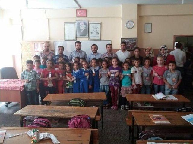 Ak Gen&ccedil;ler Bir Kalemle Umut Verdiler 1