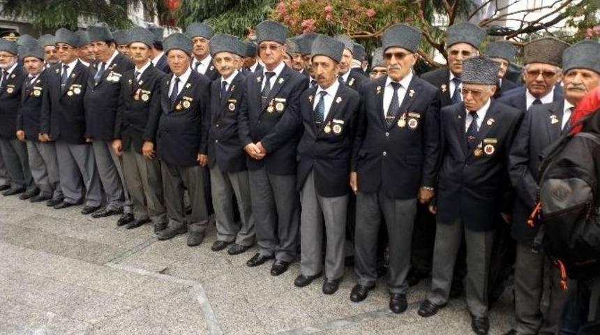 Gaziler G&uuml;n&uuml; Bursa&rsquo;da T&ouml;renlerle Kutlandı