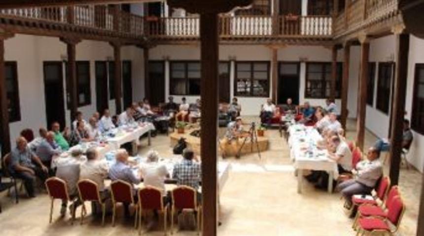 K&uuml;lt&uuml;r Ve Turizm &Ccedil;alıştayının İkincisi Arapgir&rsquo; De Yapıldı.