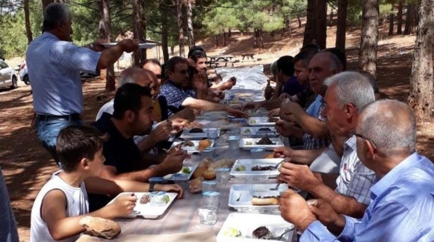 Adıyaman Bask &Uuml;yeleri Ailece Piknikte Buluştu