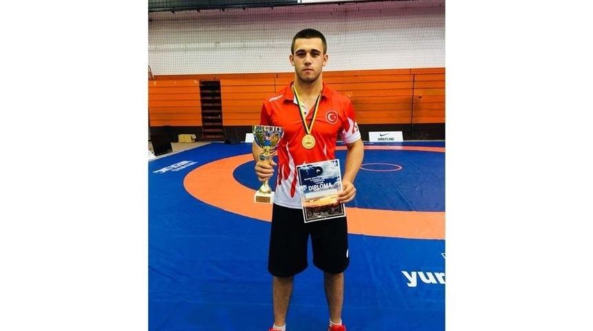 Kağıthane&rsquo;de Şampiyonlar Yetişiyor