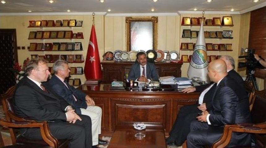 Alman Heyetten Başkan Tuna&rsquo;ya Ziyaret