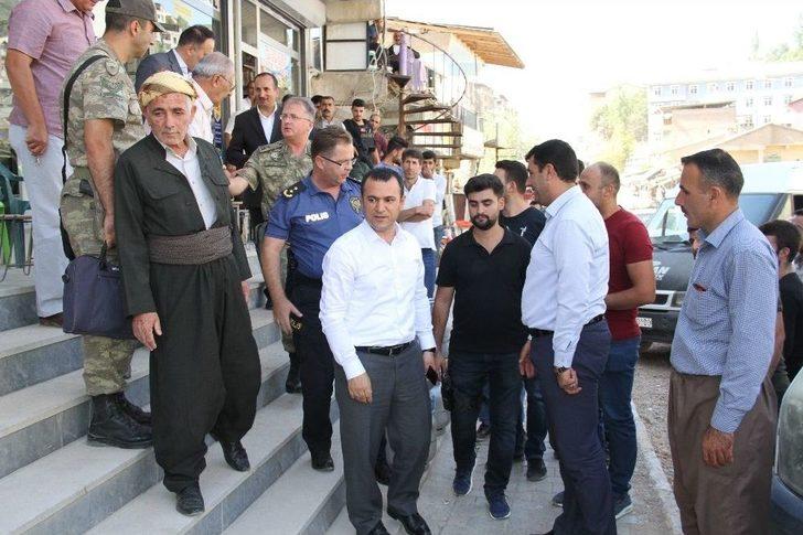 Şemdinli 34’üncü Hudut Tugay Komutanı Tuğgeneral Kılıç Esnafı Ziyaret Etti G5