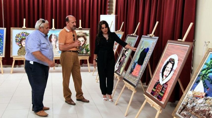 Sanatçı Çavuşoğlu, İbradı’da Ebru Ve Taş Süsleme Sergisi Açtı