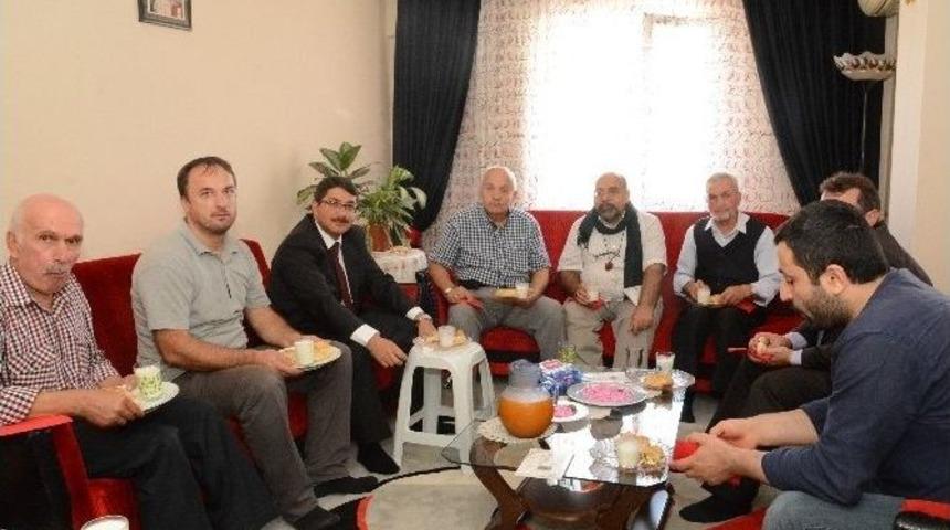 Başkan &Ccedil;elik, Vatandaşın Evine Konuk Oldu