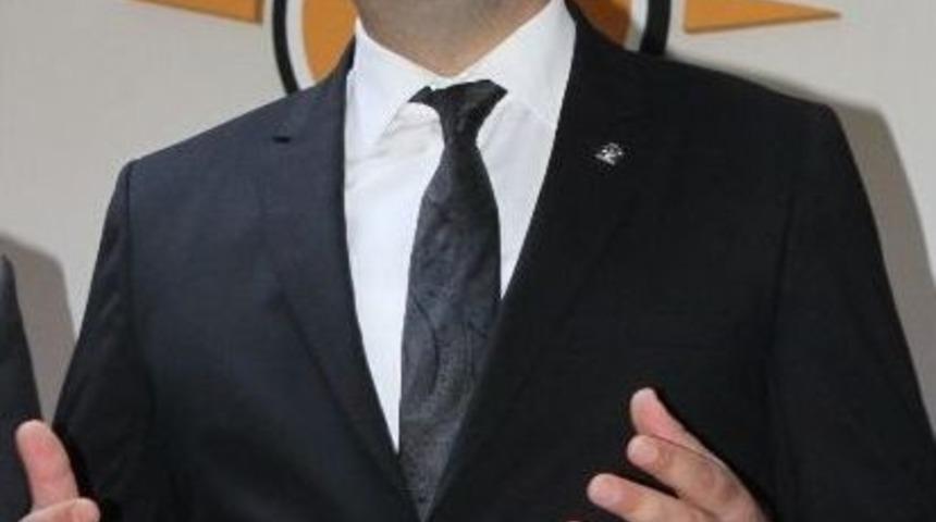 Ak Parti Genel Başkan Yardımcısı Abd&uuml;lhamit G&uuml;l: