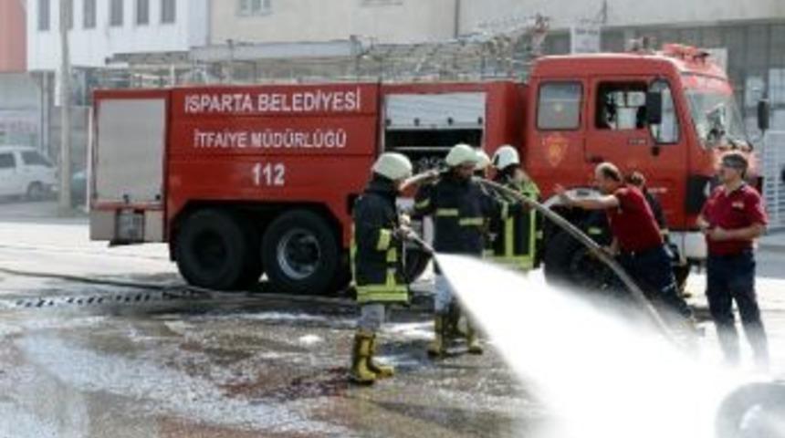 İtfaiyeciler Eğitimden Ge&ccedil;ti