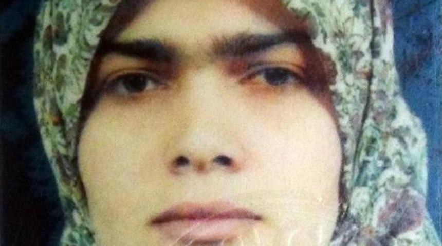 &Ouml;ğretmen, Boşandığı &Ouml;ğretmen Eşini Boğazını Keserek &Ouml;ld&uuml;rd&uuml;