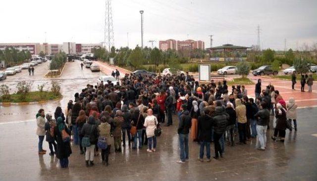 Dicle Üniversitesi'nde Gerginlik