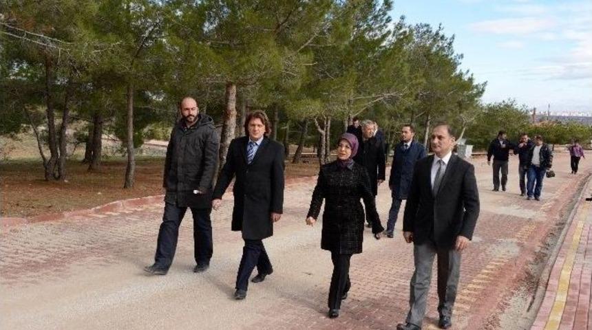 Dutlukırı Parkı&rsquo;nda Revizyon &Ccedil;alışmaları S&uuml;r&uuml;yor