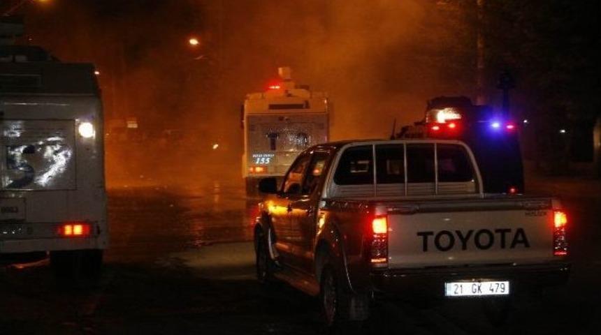 Diyarbakır&rsquo;da Olaylı Gece