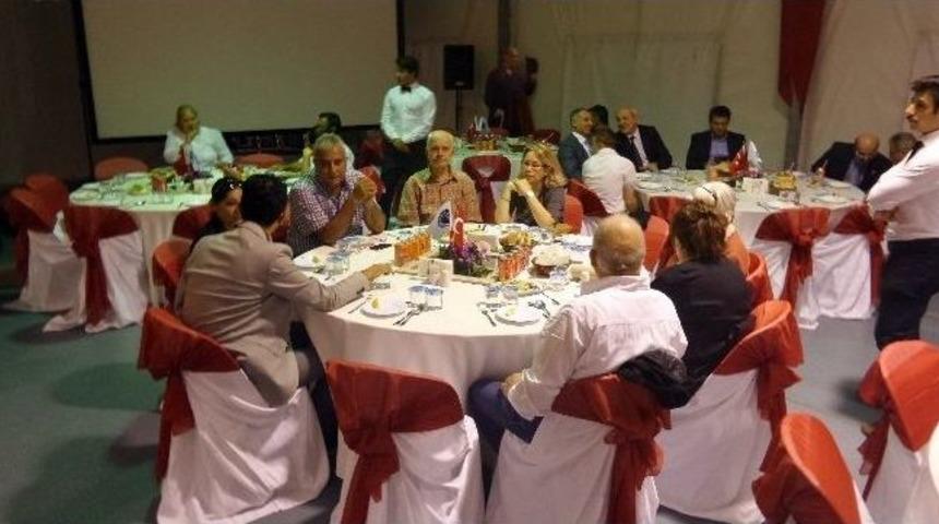 Gaziler Ve Şehit Yakınları Kartal&rsquo;da Buluştu