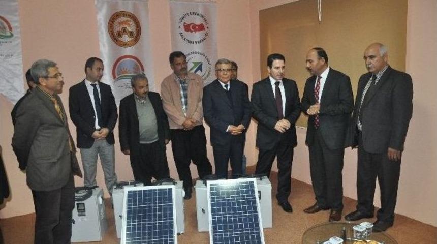 Adana&rsquo;da 102 Arıcıya G&uuml;neş Paneli