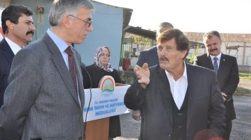 M&uuml;d&uuml;r&uuml; Valiye Şikayet Etti