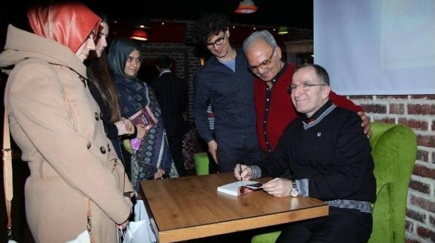 &rsquo;hamal&rsquo;a Mini Konser Ve İmza G&uuml;nl&uuml; Tanıtım