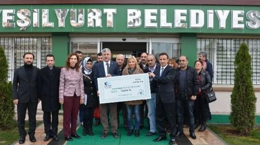 Kursiyerlere Sertifikaları Verildi