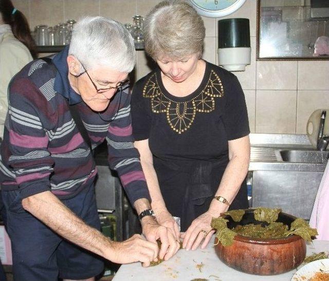 (özel Haber) Avustralyalı Turistler Dolma Sardı