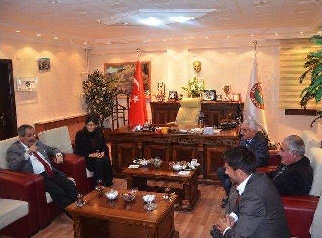 Başkan &Ouml;zkan&rsquo;dan Başkan G&uuml;rsoy&rsquo;a Ziyaret 2