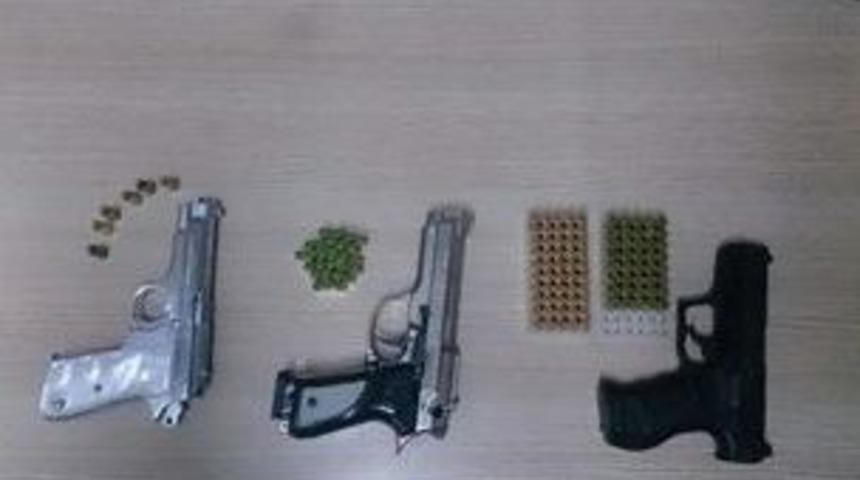 4 G&uuml;nde Aranan 15 Kişi Yakalandı