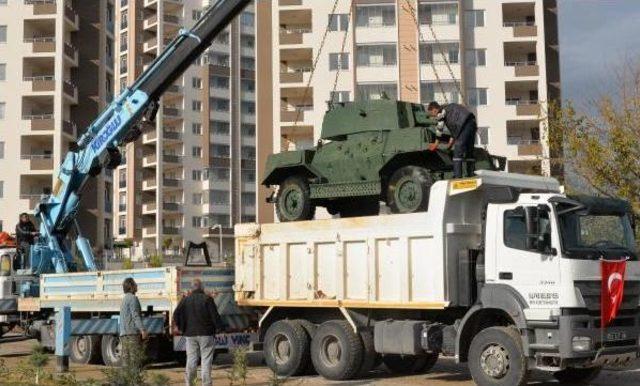 Kıbrıs Şehitliği'nden Götürülen Tank İade Edildi