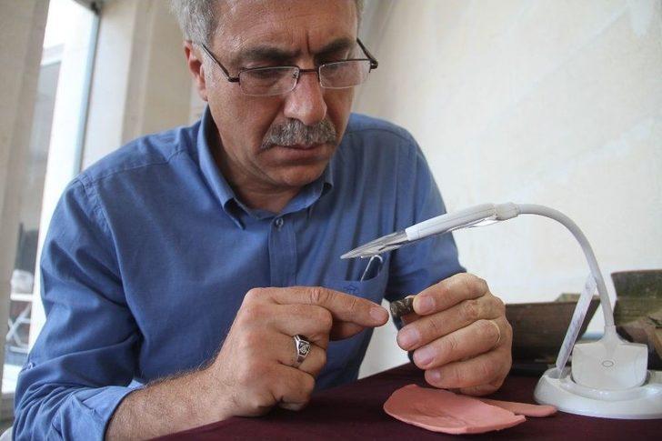 Harput’ta 2 Bin 700 Yıllık Mühür Bulundu G3