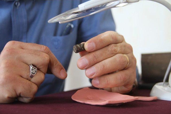 Harput’ta 2 Bin 700 Yıllık Mühür Bulundu G4