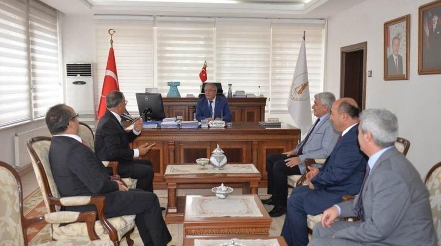 Özel Öğretim Kurumları Genel Müdürü Yıldız’dan Vali Nayir’e Ziyaret