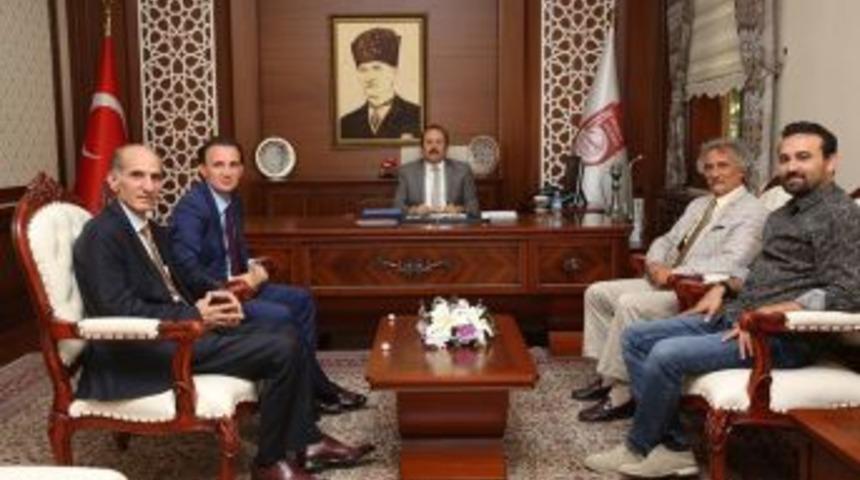 T&uuml;rsab Doğu Karadeniz Heyeti Vali Ali Hamza Pehlivan&rsquo;ı Ziyaret Etti