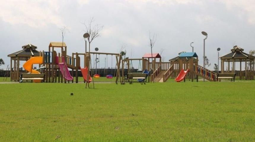 İdil’de 15 Temmuz Şehitler Ve Demokrasi Parkı Açıldı