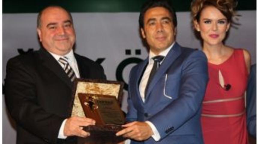 Dr. H&uuml;seyin Mirkelam&rsquo;a Teşekk&uuml;r Plaketi Verildi