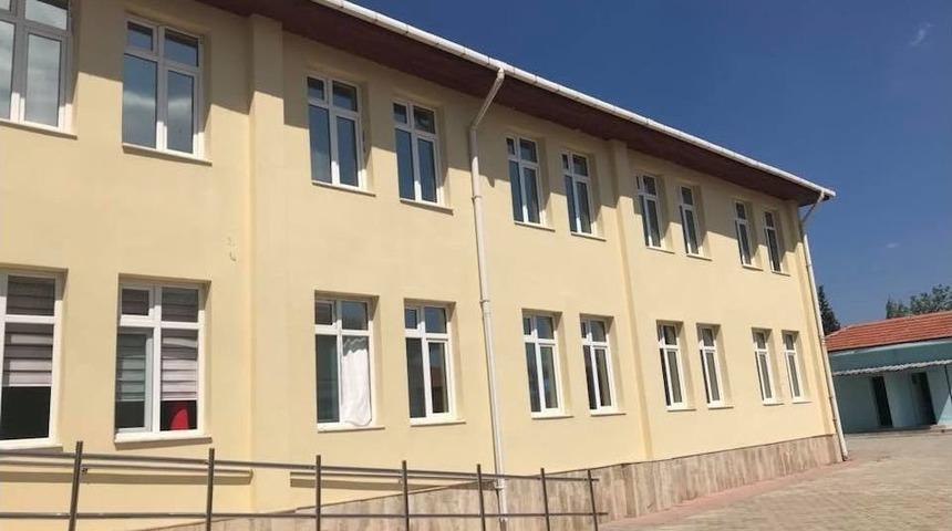 Boğa G&uuml;reşinin Geliri Eğitime Harcandı