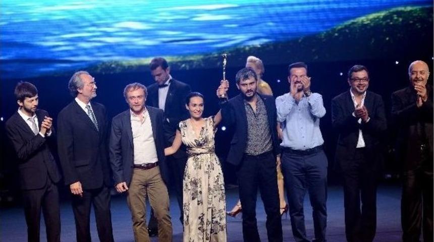 Altın Koza&rsquo;da B&uuml;y&uuml;k &Ouml;d&uuml;l &ldquo;toz Ruhu&rsquo;na&rdquo;