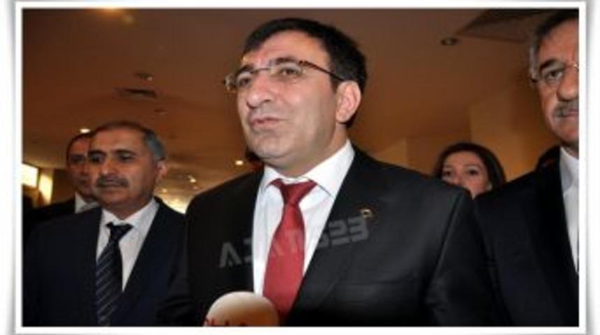 Bakan Yılmaz, Kalkınma Kurultayı İ&ccedil;in Elazığ'da