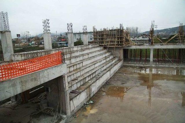 Başiskele Spor Salonu Şekilleniyor 1