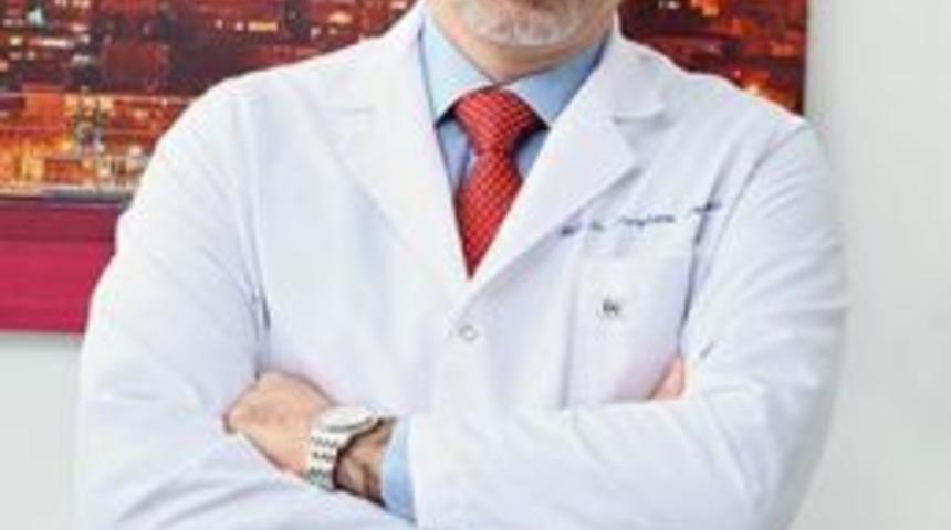 Kol Altı Terlemesi Sonucu Oluşan Kokular Ciddi Bir Sorun