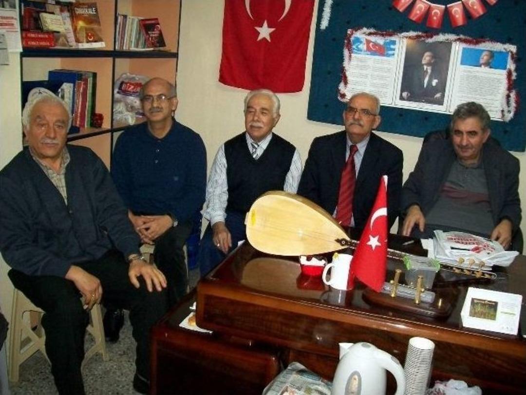 Eskişehirli Şairlerin &rsquo;insan Hakları G&uuml;n&uuml;&rsquo; Etkinliği