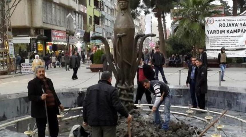 Kızıltepe'de Tepki &Ccedil;eken Heykel Kaldırıldı