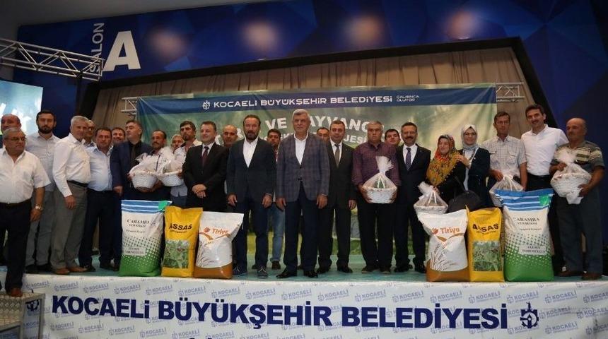 Büyükşehir’den Bin 500 Çiftçiye Yem Bitkisi Tohumu Desteği