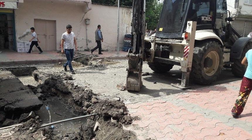 Silvan’da Kablolar Kesilince İnternetsiz Kaldı