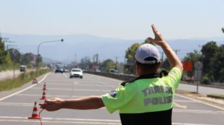 Düzce Polisi Okul Öncesi Tüm Tedbirlerini Aldı