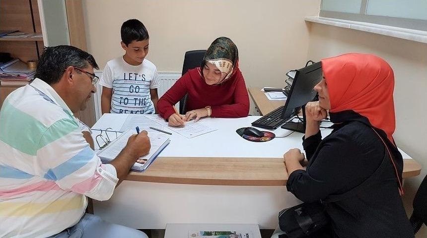 &Ccedil;ocuk &Uuml;niversitesi&rsquo;nde A&ccedil;ılış S&uuml;prizi