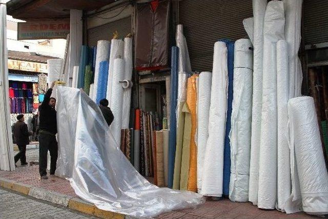 Van&rsquo;da Naylon Ve Brandaya Rağbet Yok 1