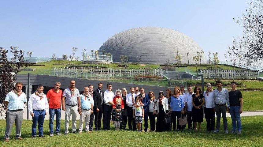 D&uuml;ndar: &ldquo;yeniden Dirilişi Yaşıyoruz&rdquo;