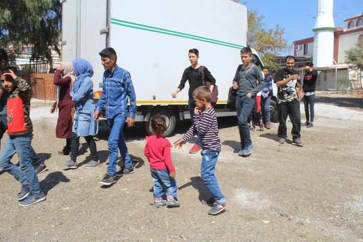 Ayvalık’ta 28 Kaçak Göçmen Yakalandı G5