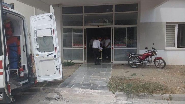 Sağlık Görevlilerine Saldıran Şahısa Polis Müdahale Etti: 2 Yaralı G5