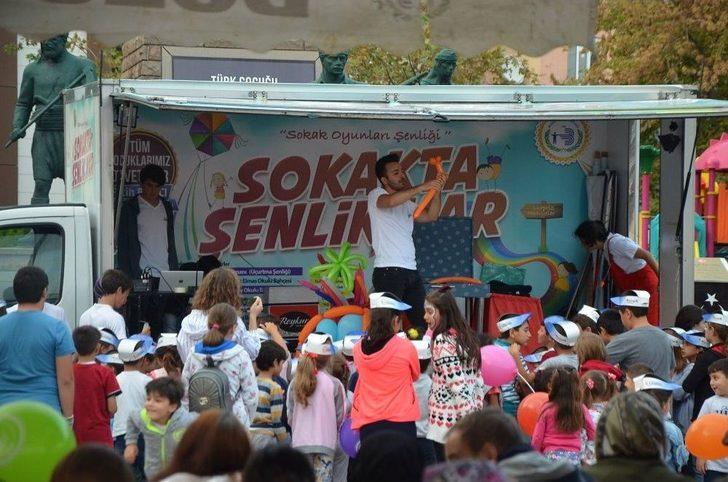 Geleneksel Sokak Oyunları Renkli Görüntülere Sahne Oldu G1